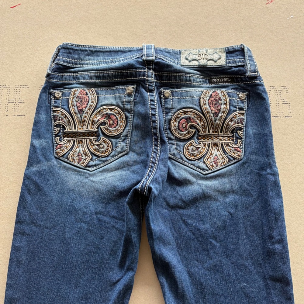 Y2K Miss Me Skinny Jeans Fleur De Lis Embroidered Denim